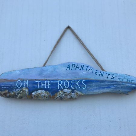 شقة On The Rocks كاريستوس المظهر الخارجي الصورة