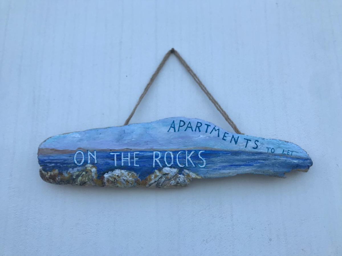 شقة On The Rocks كاريستوس المظهر الخارجي الصورة